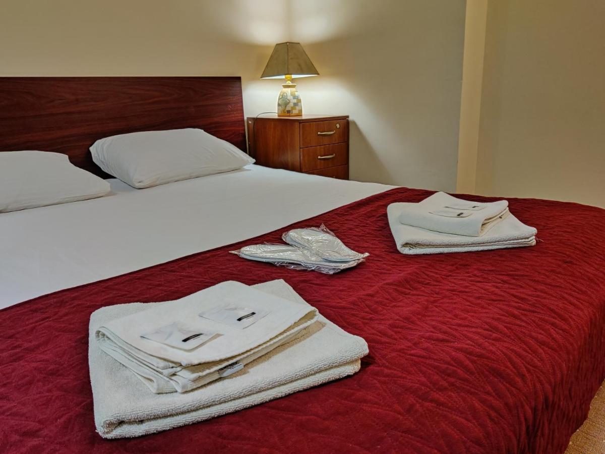 Chaplin Hotel Lviv Ngoại thất bức ảnh