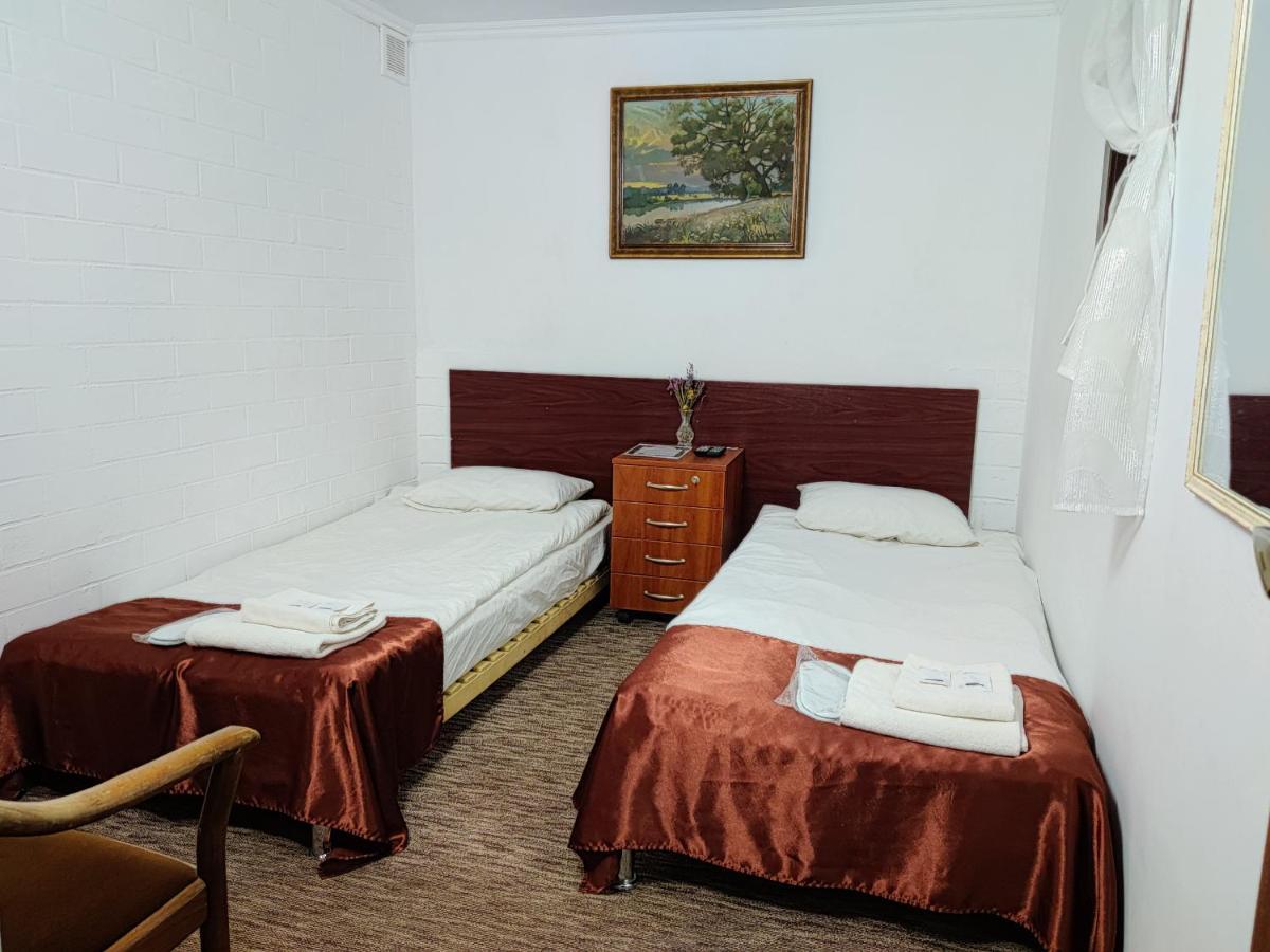Chaplin Hotel Lviv Ngoại thất bức ảnh