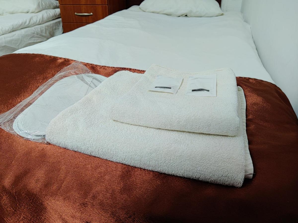 Chaplin Hotel Lviv Ngoại thất bức ảnh
