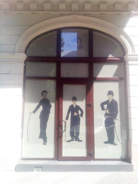 Chaplin Hotel Lviv Ngoại thất bức ảnh